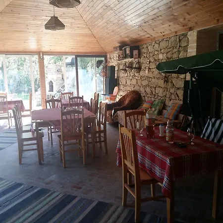 Vendégház Friends Emen